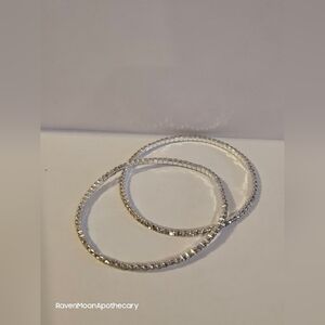 3/15$ B7ndle Deal New Womens Elastic Bracelet Rhinestone Wrist Bracelet 2 count